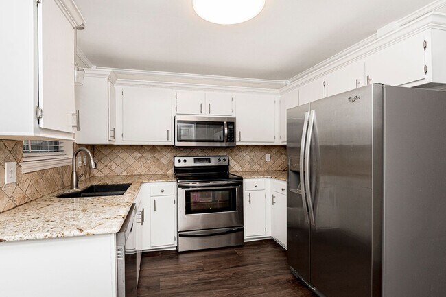 9506 Jefferson Hwy-Unit -Unit #10 in Baton Rouge, LA - Building Photo - Building Photo