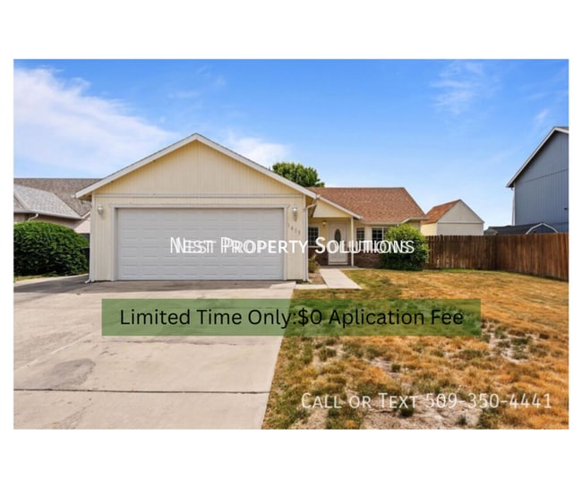property at 1613 Pirate Ln