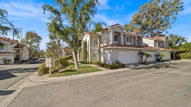 96 Wild Horse Loop in Rancho Santa Margarita, CA - Building Photo - Building Photo