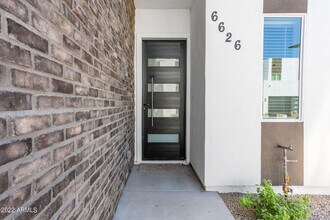 6610 N 16th St in Phoenix, AZ - Building Photo - Building Photo