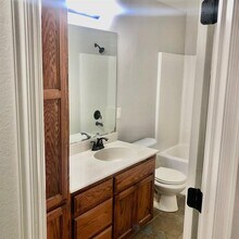 233 Spring Creek Rd in Oklahoma City, OK - Building Photo - Building Photo