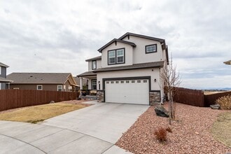 8021 Moorebank Dr in Colorado Springs, CO - Building Photo - Building Photo