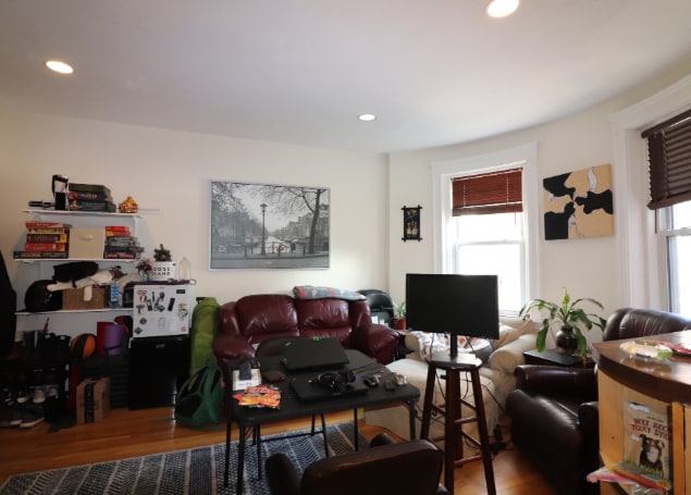 71 Babcock St, Unit 2 in Brookline, MA - Building Photo - Building Photo