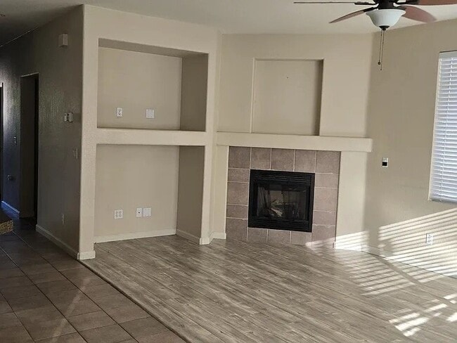 3210 Claudine Ct