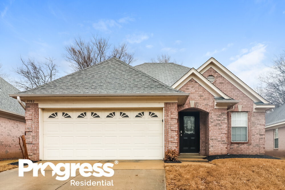 9782 Pigeon Roost Park Cir in Olive Branch, MS - Building Photo