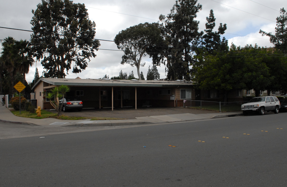 501 - 509 E Park Ave in El Cajon, CA - Building Photo