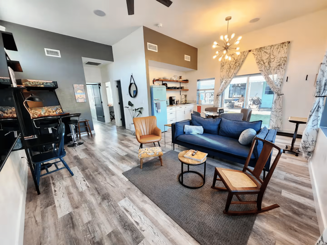 1701 W Mitchell Dr in Phoenix, AZ - Building Photo - Building Photo