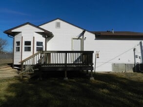 13130 Harlow Ln in St. Robert, MO - Building Photo - Building Photo