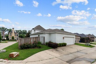 2017 Fairwoods Dr in Shreveport, LA - Building Photo - Building Photo