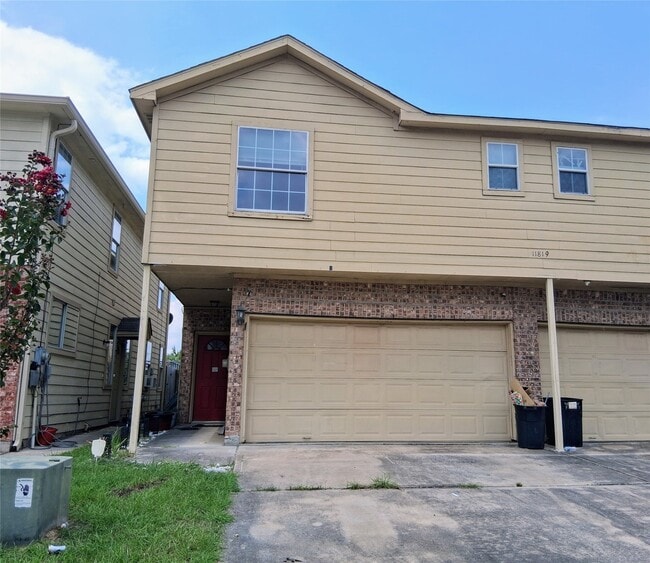property at 11819 Chetman Dr