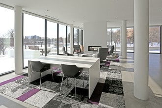 Lofts at Mayo Park in Rochester, MN - Foto de edificio - Interior Photo