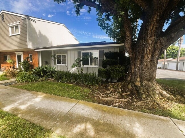 property at 21266 Burlington Ln