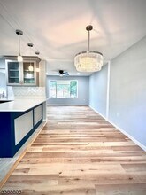 589 Lake Shore Dr in Parsippany Troy Hills, NJ - Building Photo - Building Photo