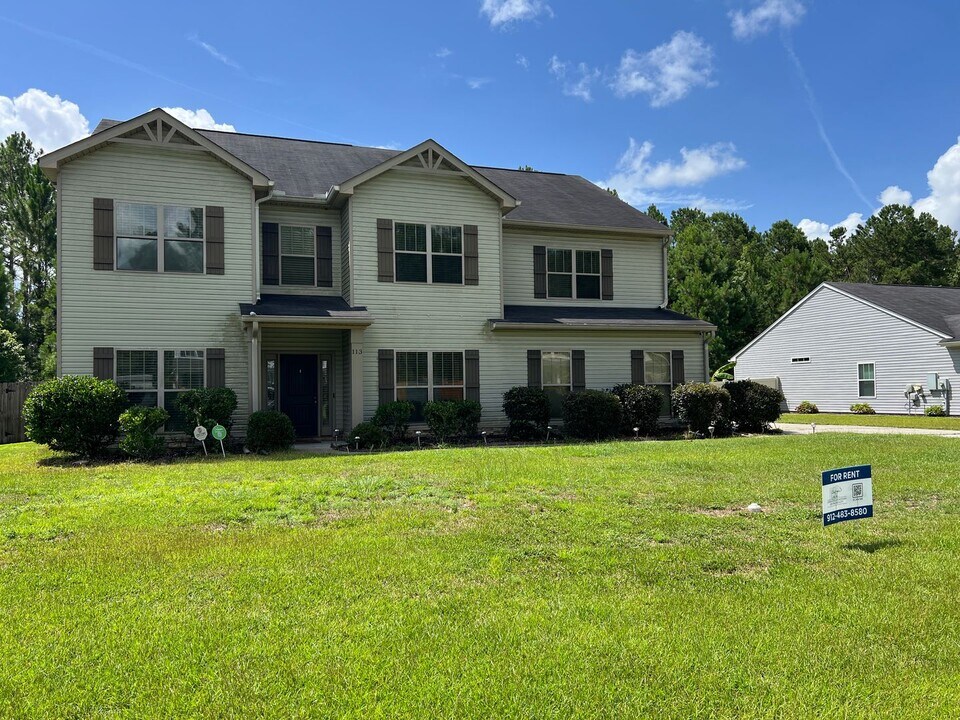 113 Cedar Ridge Dr in Guyton, GA - Building Photo