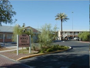 Horace Steele Commons in Phoenix, AZ - Building Photo - Building Photo