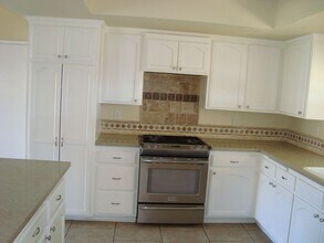 5620 Larch Ave in Rialto, CA - Building Photo - Building Photo