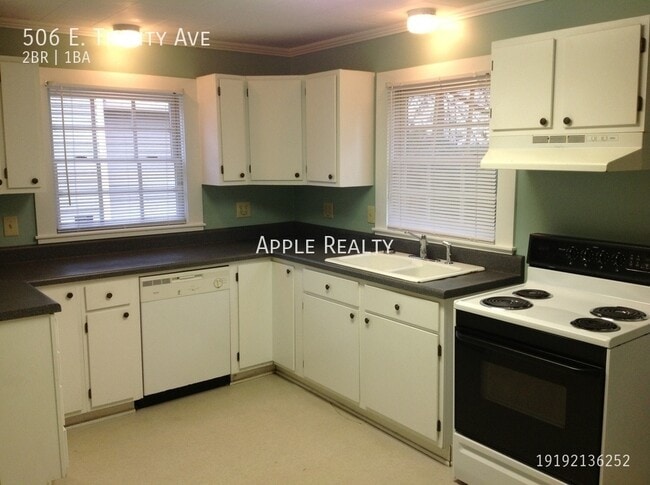 506 E Trinity Ave in Durham, NC - Building Photo - Building Photo