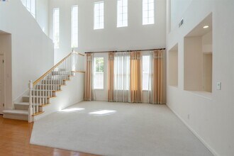 1260 Ustilago Dr in San Ramon, CA - Building Photo - Building Photo
