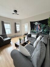 9 Aberdeen Rd, Unit 3 in Somerville, MA - Building Photo - Building Photo