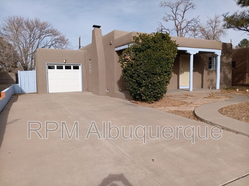 2719 Santa Cruz Ave SE in Albuquerque, NM - Building Photo