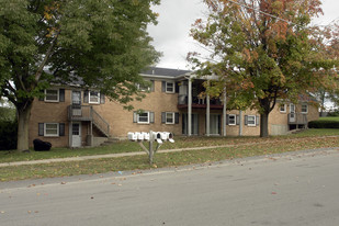 5886-5896 Christie Ave Apartments