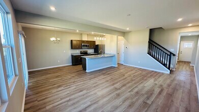 2075 Wild Berry Wy in Batavia, OH - Building Photo - Building Photo