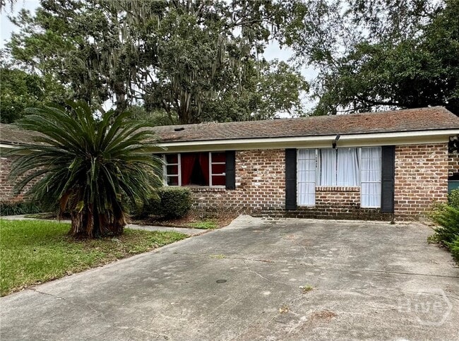 property at 12439 Largo Dr