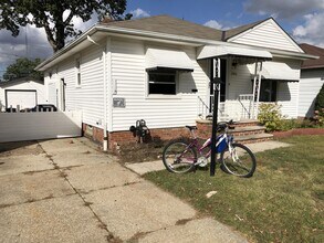 2806 Klusner Ave in Parma, OH - Building Photo - Building Photo