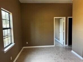 141 County Rd 725, Unit B in Sweeny, TX - Building Photo - Building Photo