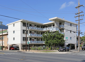 718 Mccully St Apartments