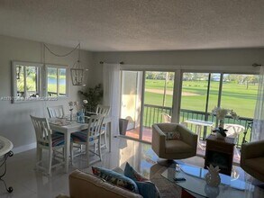 9169 SE Riverfront Terrace in Jupiter, FL - Building Photo - Building Photo