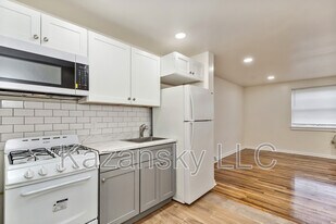 1866 Pratt St in Philadelphia, PA - Building Photo