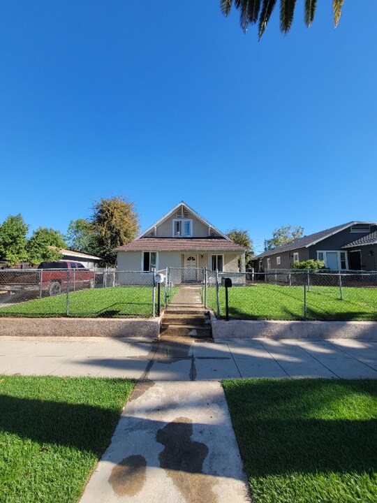 2730 Lime St in Riverside, CA - Building Photo