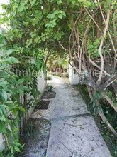 6941 Bay Dr in Miami Beach, FL - Building Photo - Building Photo