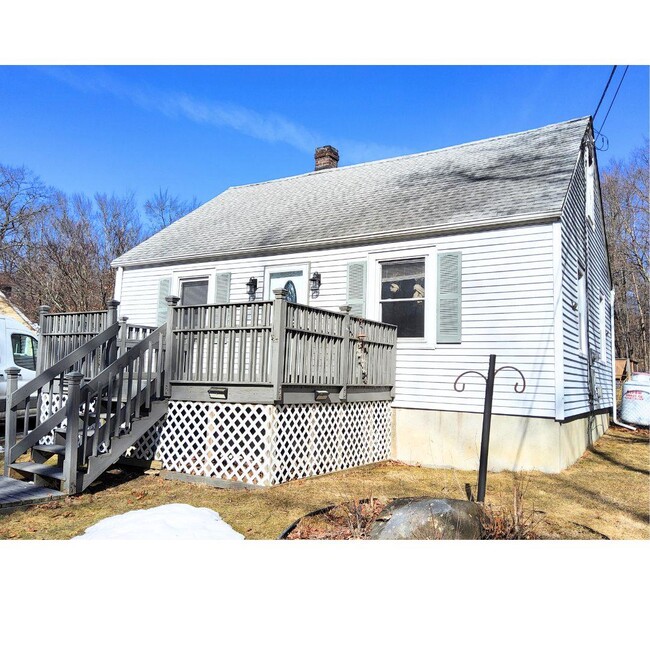 18 Edgewood Terrace in Newburgh, NY - Building Photo - Building Photo