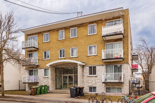 6300 Chabot St in Montréal, QC - Building Photo - Building Photo