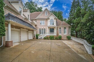 8630 Moor Park Run in Duluth, GA - Building Photo - Building Photo