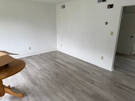 440 N 20th St in Wytheville, VA - Building Photo