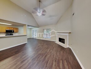 4604 Young Deer Dr in Cumming, GA - Foto de edificio - Building Photo