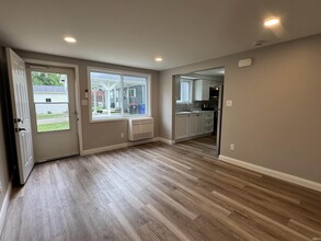 423 N Cypress St in Newburgh, IN - Building Photo - Building Photo
