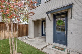 6015 Chimera Ct in Dallas, TX - Building Photo - Building Photo