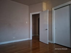 8 N Long Ave in Chicago, IL - Building Photo - Building Photo