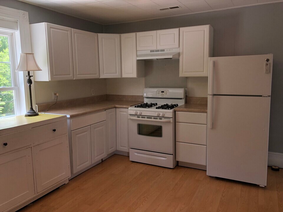 258 Munford St, Unit A in Lynchburg, VA - Foto de edificio