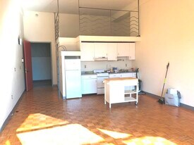 198 Saint Botolph St in Boston, MA - Building Photo