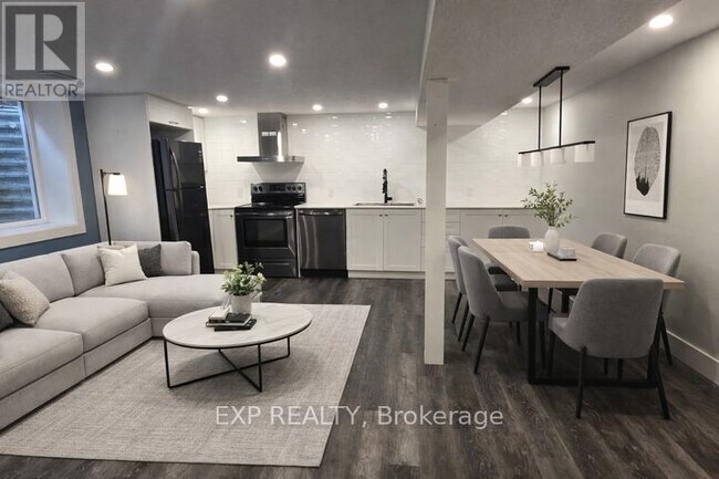 96 Geneva Crescent in Kitchener, ON - Building Photo - Building Photo