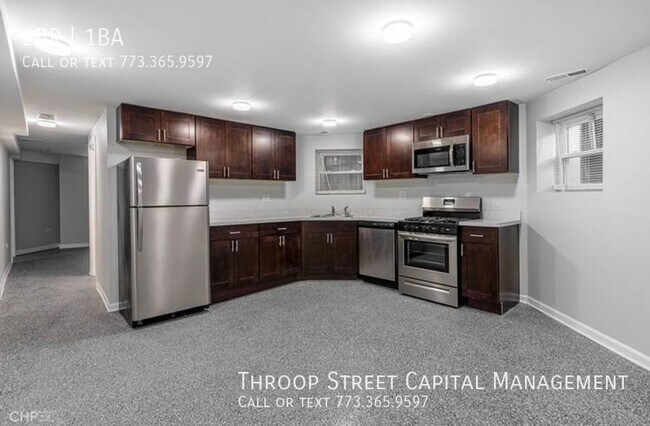 6148 S Vernon Ave in Chicago, IL - Building Photo - Building Photo