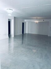 10185 Collins Ave, Unit 616 in Bal Harbour, FL - Building Photo - Building Photo
