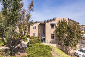 Sea View Condos in Dana Point, CA - Building Photo - Building Photo
