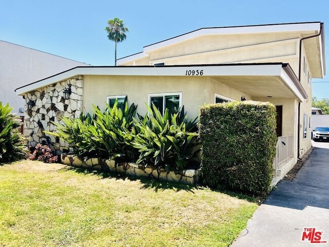 property at 10936 Hartsook St