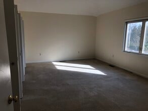 184 Kings Hwy in Milford, CT - Building Photo - Building Photo